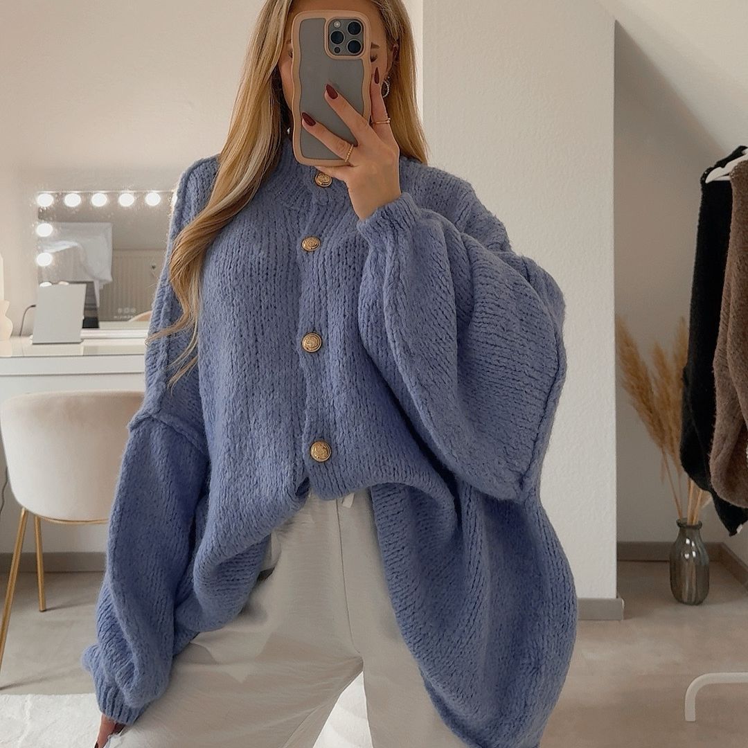 CLARA I SCHICKE ÜBERGROßE STRICKJACKE