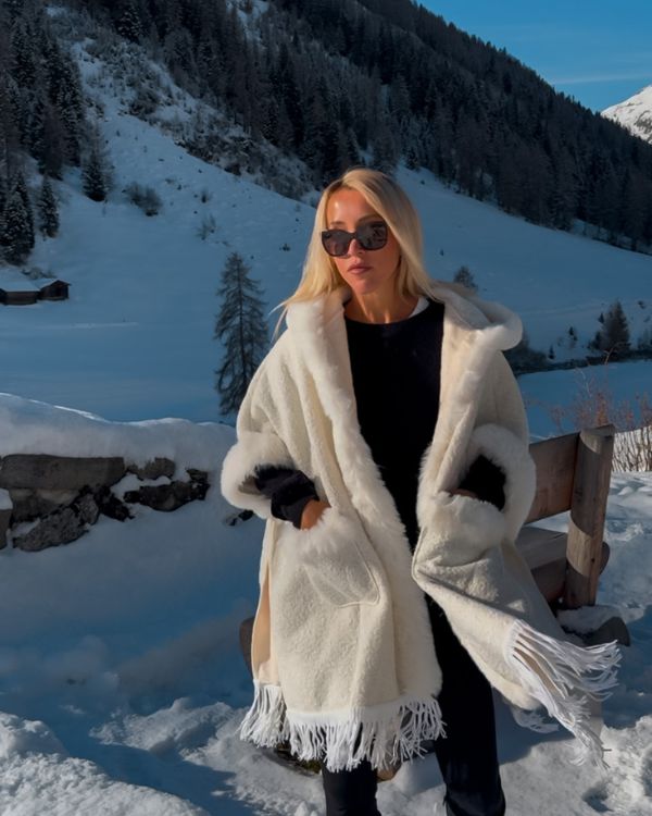 TONI I FLEECE-WINTERMANTEL MIT KAPUZE