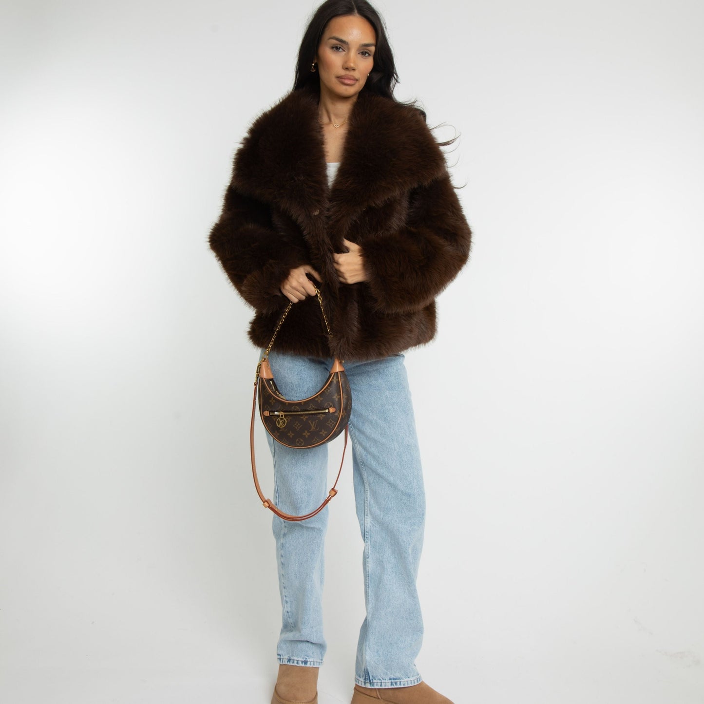 MARLENA I WINTERJACKE AUS KUNSTFELL
