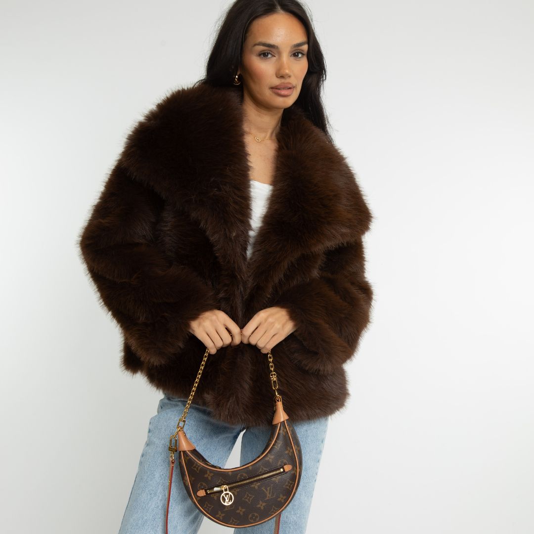 MARLENA I WINTERJACKE AUS KUNSTFELL