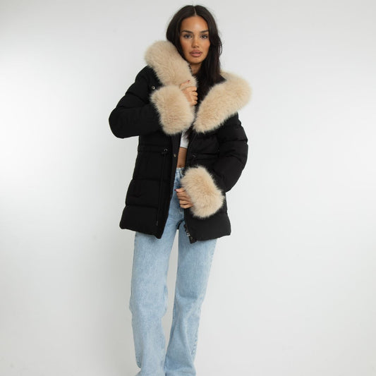 KAROLINA I STYLISCHER WINTERMANTEL