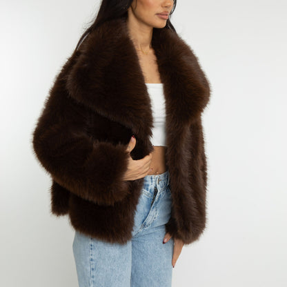 MARLENA I WINTERJACKE AUS KUNSTFELL