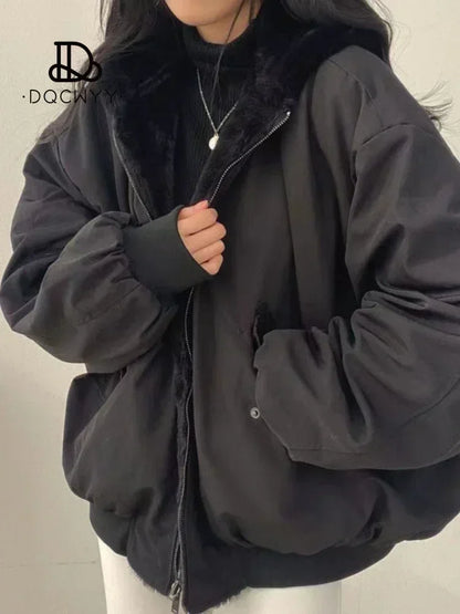 MONIKA I ÜBERGROSSE WINTERJACKE