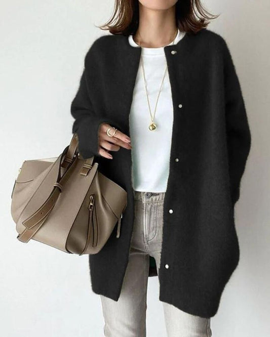 HAEZEL I WARME STRICKJACKE