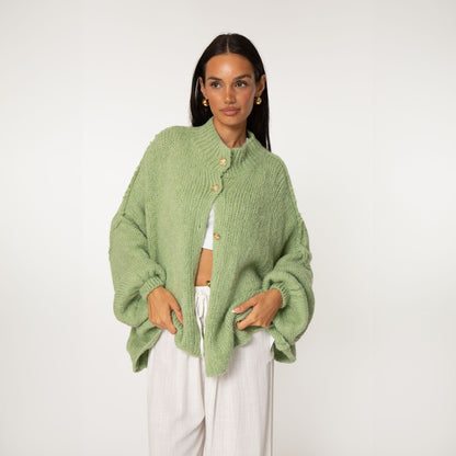 CLARA I SCHICKE ÜBERGROßE STRICKJACKE